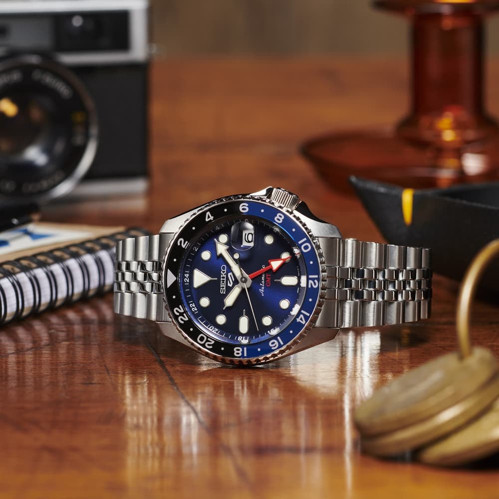 Montre SEIKO 5 Auto GMT Acier bleu - Seiko - Bijouterie TAMARA